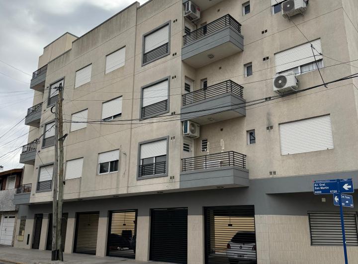 Departamento · 55m² · 2 Ambientes · 1 Cochera