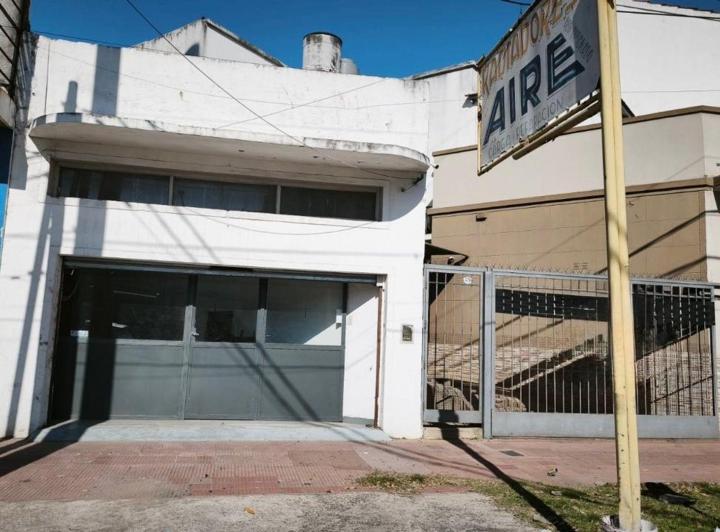 Local comercial · 75m² · 2 Cocheras