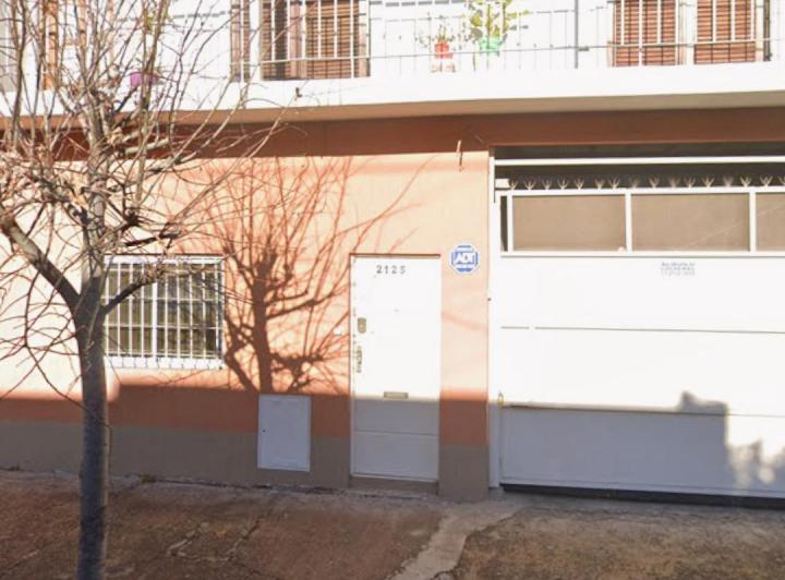 PH · 300m²