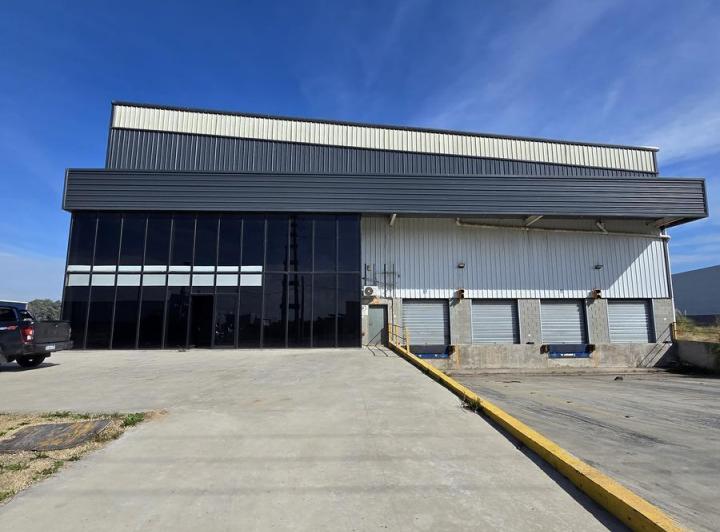 Bodega-Galpón · 2500m²