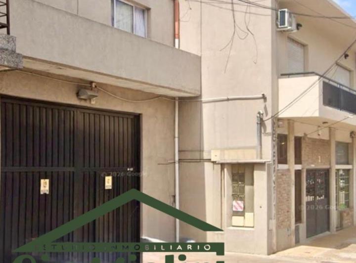 Local comercial · 250m² · 2 Ambientes · 4 Cocheras