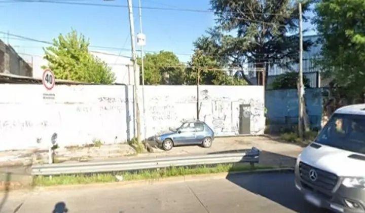 Local comercial · 800m² · 8 Cocheras