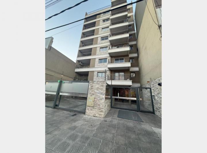 Departamento · 45m² · 2 Ambientes · 1 Cochera