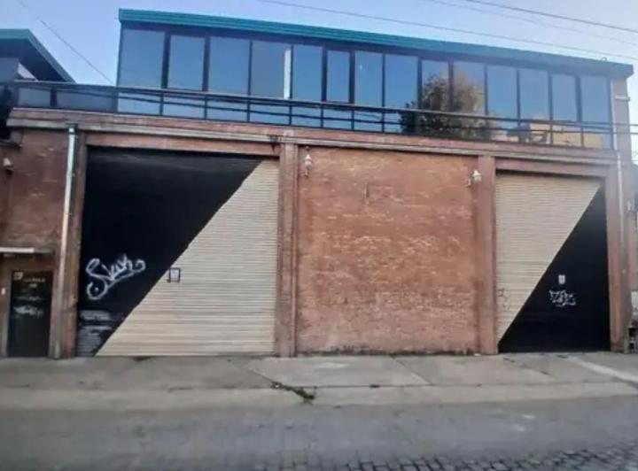 Bodega-Galpón · 1150m²