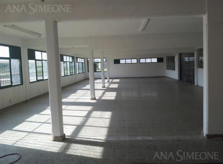 Local comercial · 511m²