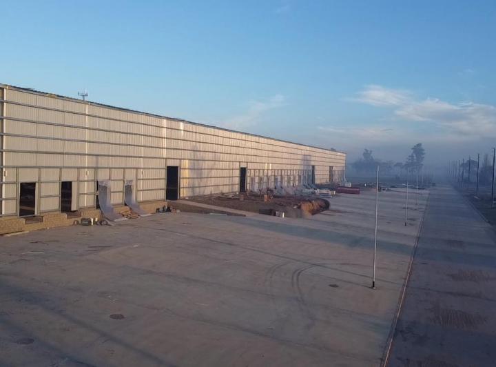 Depósito · 5000m² · 4 Cocheras