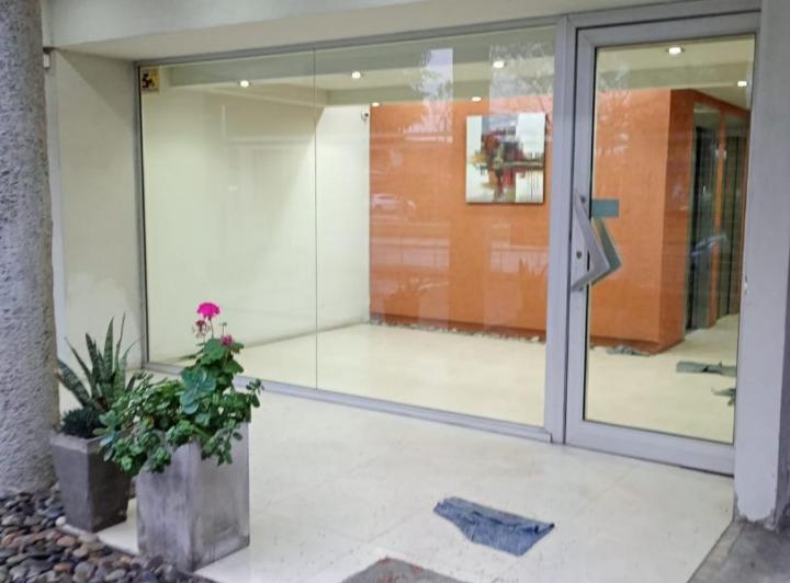 Departamento · 40m² · 2 Ambientes · 1 Cochera