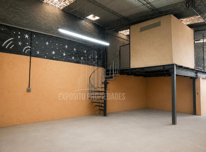 Bodega-Galpón · 141m²