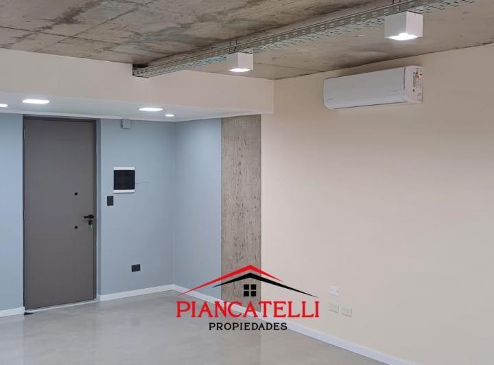Oficina comercial · 55m² · 1 Ambiente · 1 Cochera