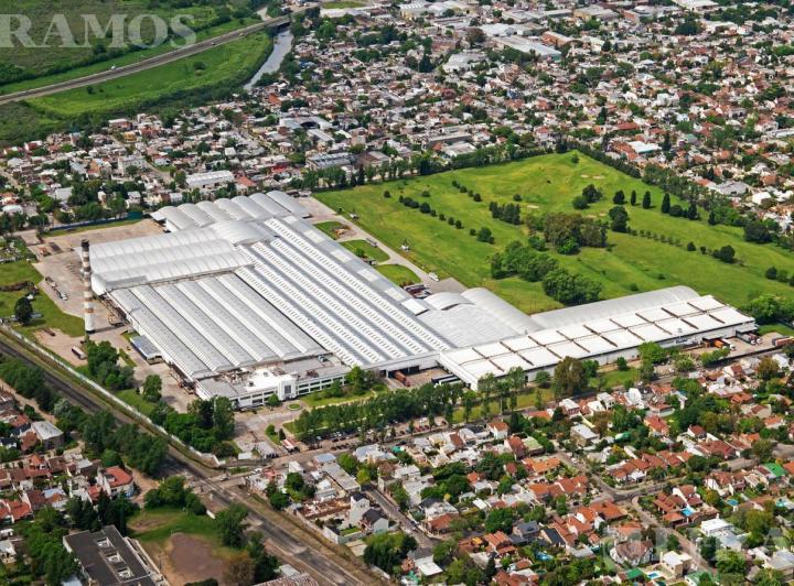 Depósito · 4315m²