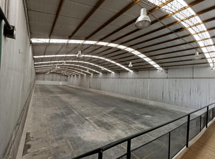 Bodega-Galpón · 1m² · 3 Cocheras