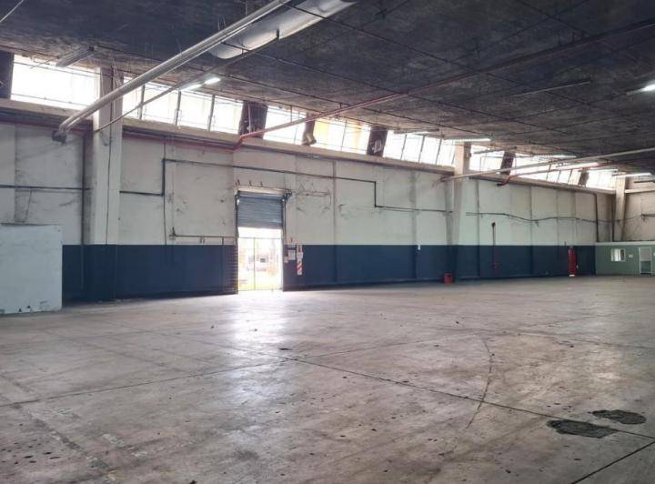 Bodega-Galpón · 10675m²