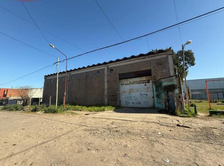Bodega-Galpón · 1000m²
