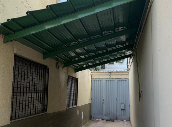 Bodega-Galpón · 146m² · 1 Cochera