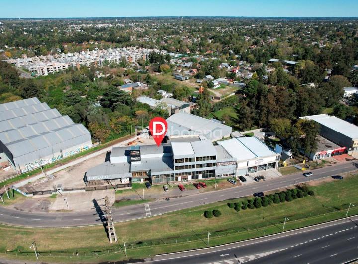 Depósito · 2000m²