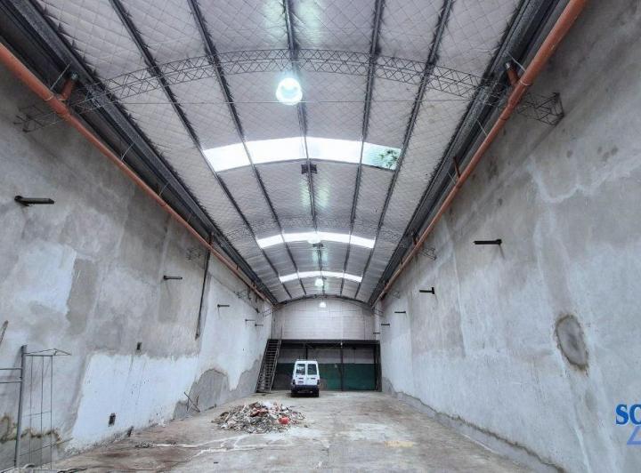Bodega-Galpón · 450m²