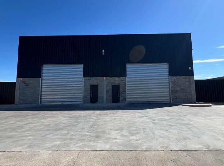 Local comercial · 1000m²
