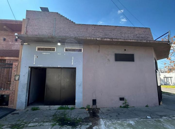 Local comercial · 77m²