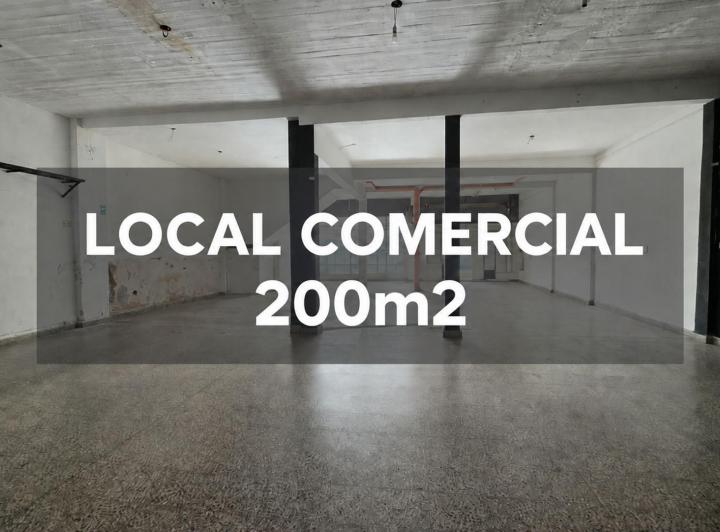 Local comercial · 200m²