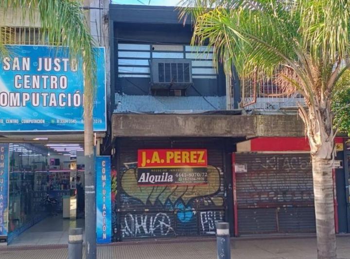 Local comercial · 102m²