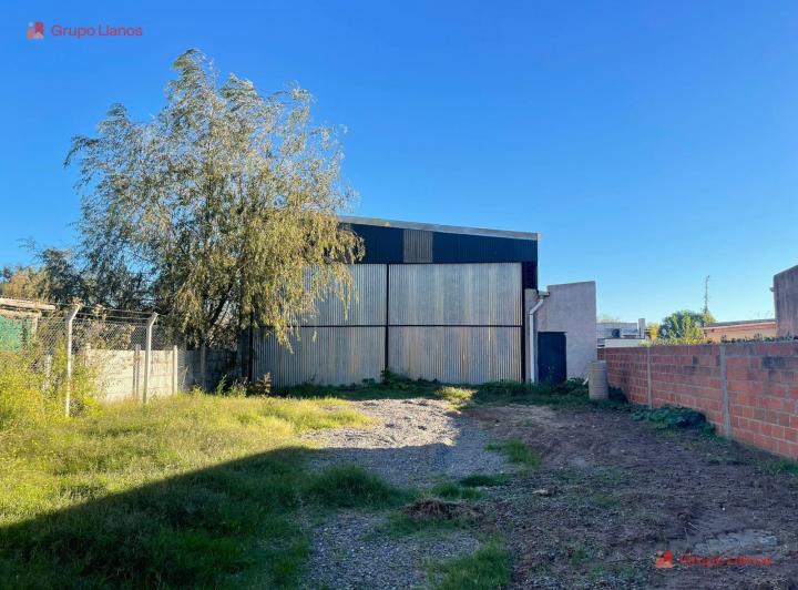 Bodega-Galpón · 200m²