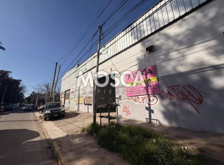 Depósito · 200m² · 3 Ambientes