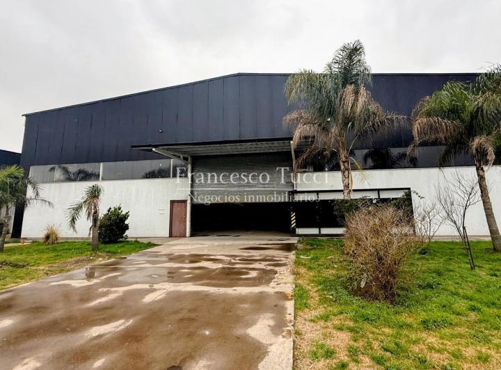 Bodega-Galpón · 1800m² · 1 Ambiente