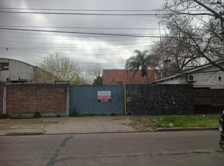 Terreno · 400m²