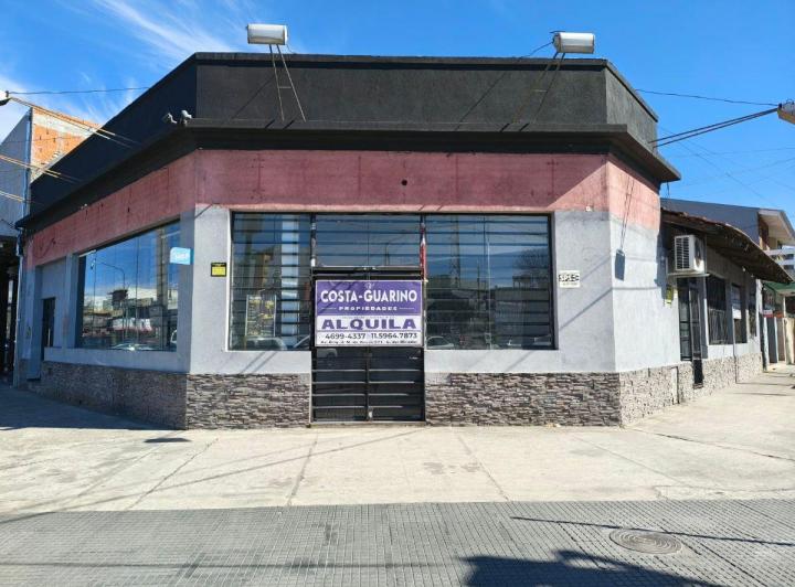 Local comercial · 150m²