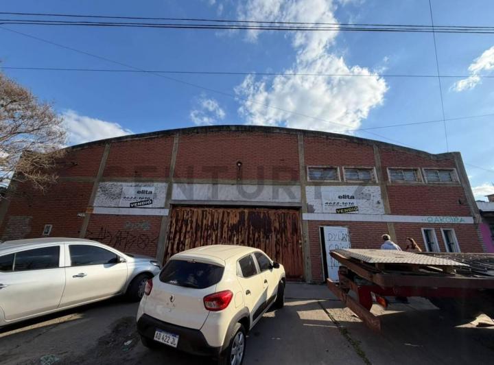 Bodega-Galpón · 1300m²