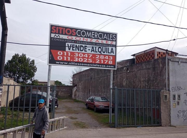 Terreno · 300m²
