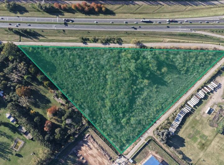 Terreno · 58900m²