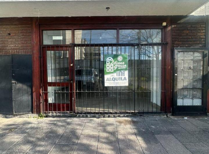 Local comercial · 73m²