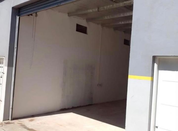Bodega-Galpón · 70m²