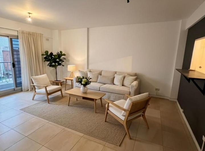 Departamento · 49m² · 2 Ambientes · 1 Cochera