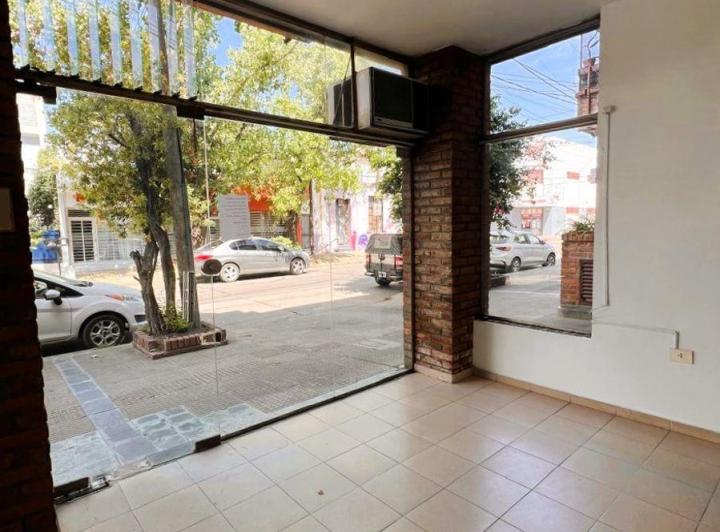 Local comercial · 52m²