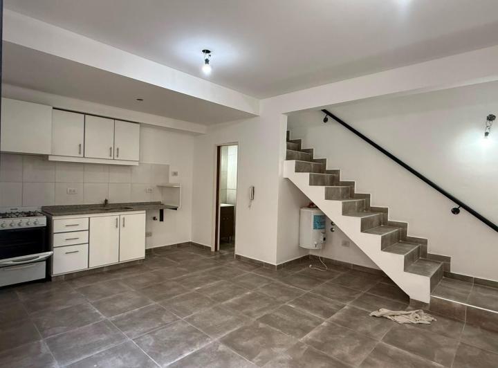 Departamento · 52m² · 2 Ambientes · 1 Cochera