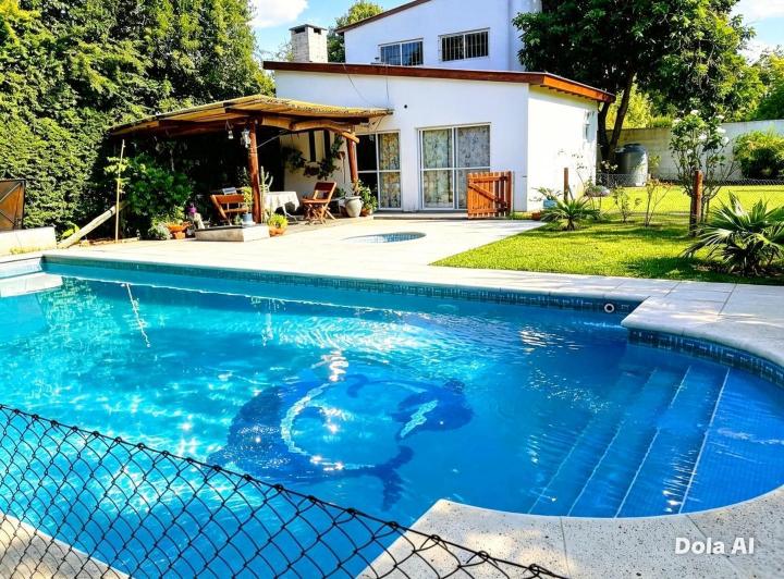 Quinta vacacional · 800m² · 4 Ambientes · 3 Cocheras