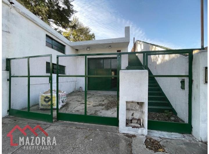 Bodega-Galpón · 300m² · 1 Ambiente