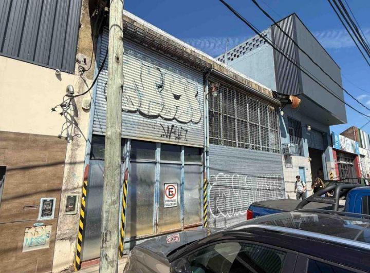 Bodega-Galpón · 1200m²