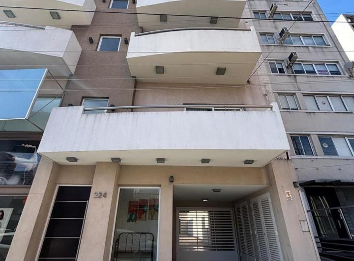Departamento · 65m² · 3 Ambientes · 1 Cochera