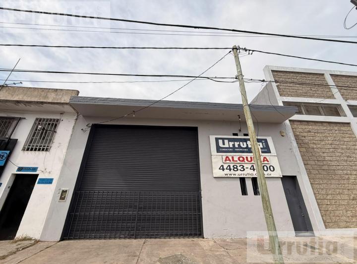 Bodega-Galpón · 300m²