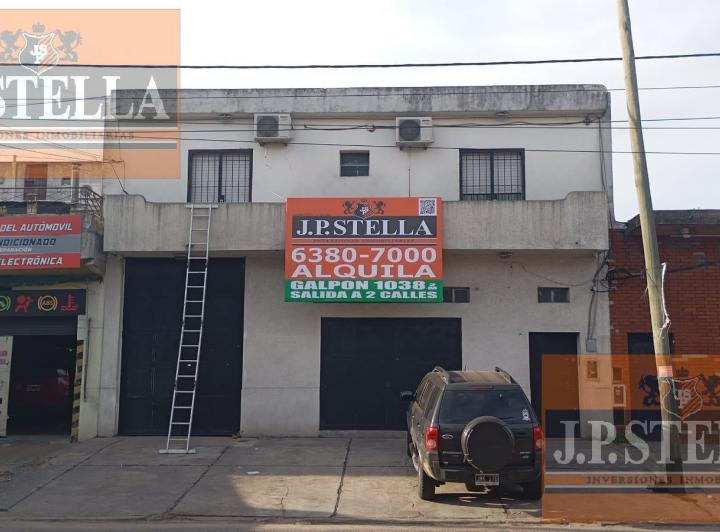 Bodega-Galpón · 1038m²