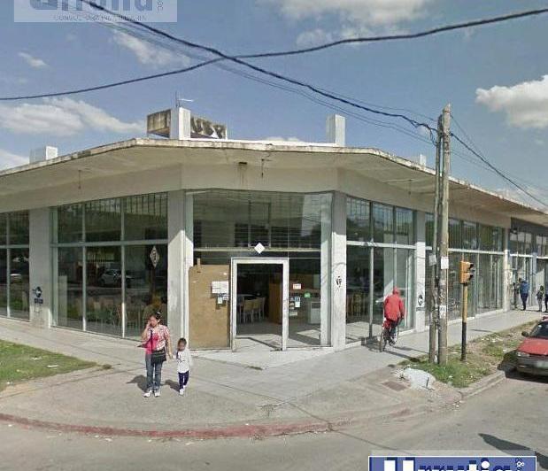 Local comercial · 590m²
