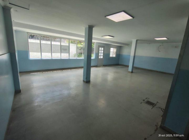 Consultorio · 280m² · 10 Ambientes