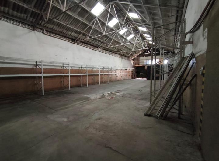 Bodega-Galpón · 434m² · 4 Ambientes