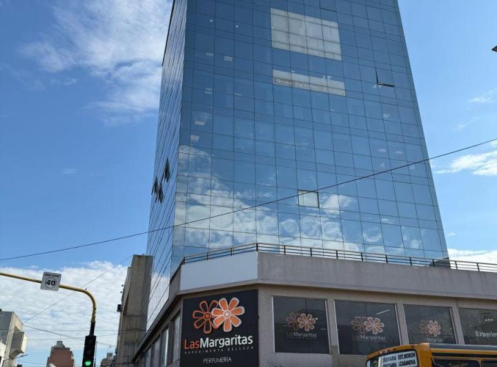 Oficina comercial · 200m² · 4 Cocheras