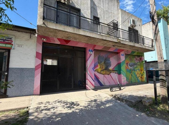 Bodega-Galpón · 130m² · 3 Ambientes · 2 Cocheras
