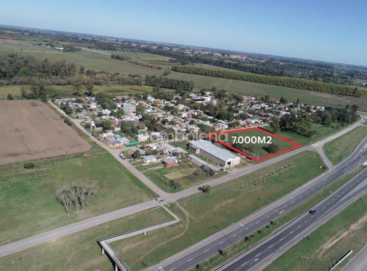 Terreno · 700000m²
