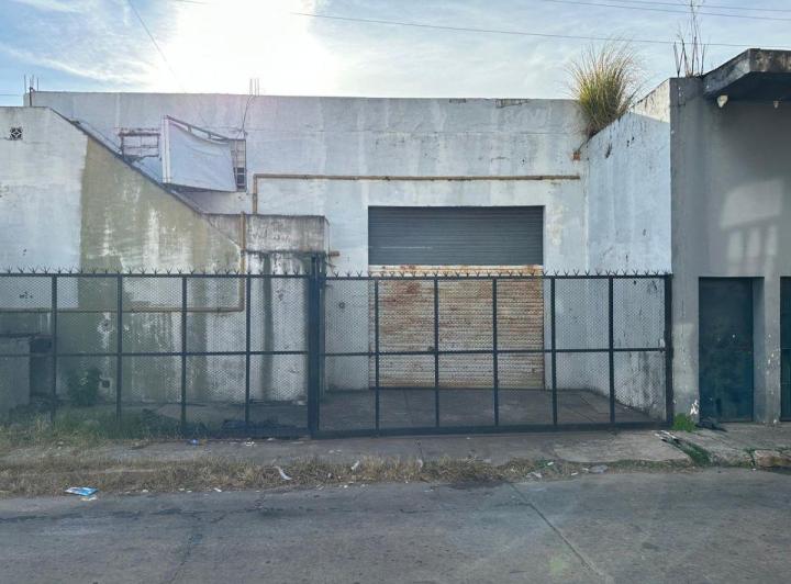 Bodega-Galpón · 180m²